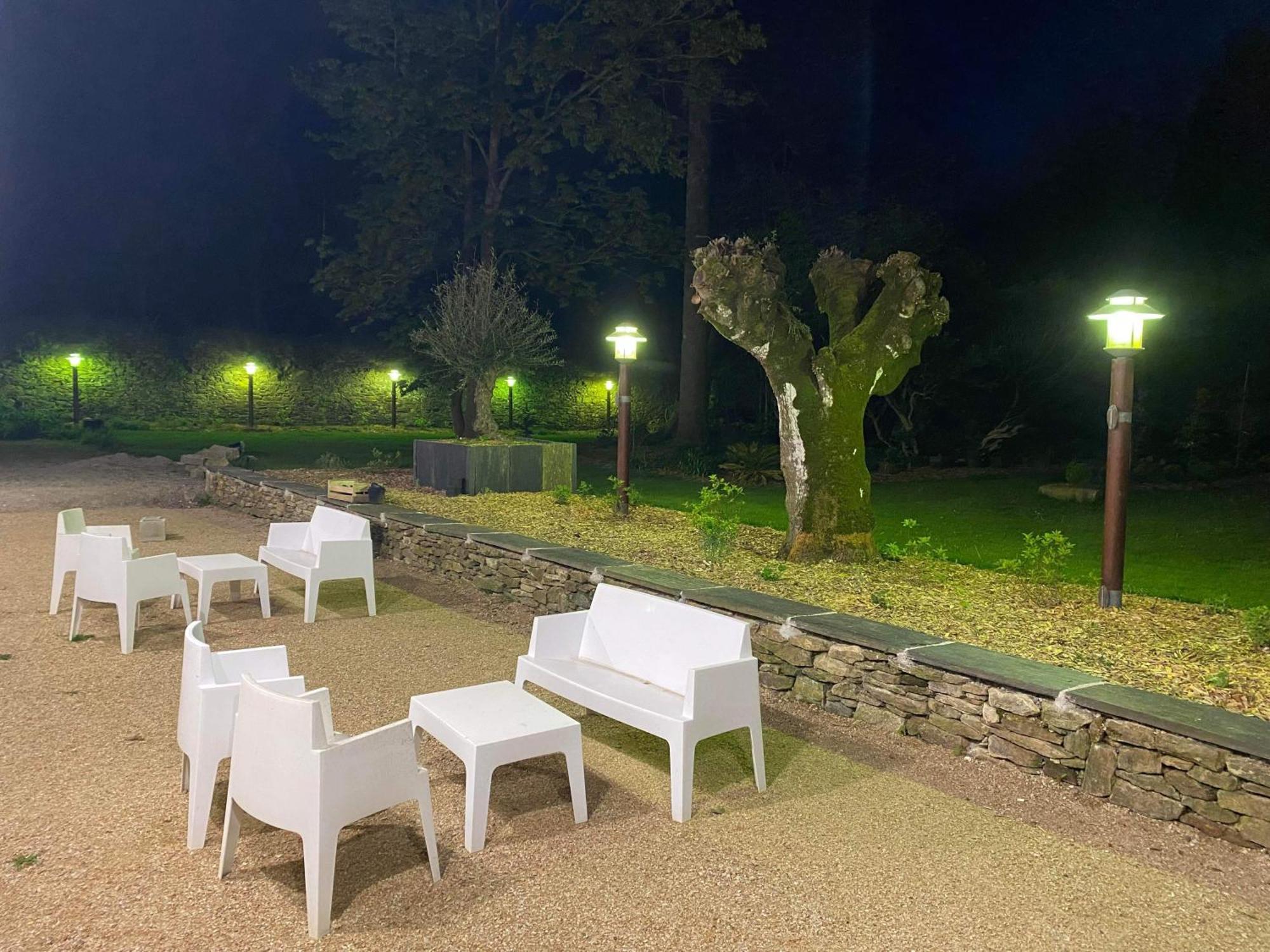Manoir Du Menec Chambre Le Folgoet ภายนอก รูปภาพ